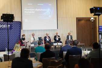 VIDEO Conferința EU FUNDS Profit.ro FirstBank și Visa - Focus Brașov. Puneți covor roșu afacerilor, nu bariere. Administrația lucrează cu e-mail pe Yahoo - Hotmail. "Au fost plânsete foarte lungi!". ANUNȚ PREMIERĂ - Proiecte IMM evaluate de robot
