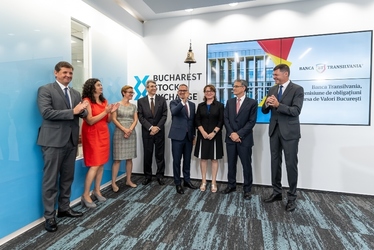 Banca Transilvania listează o emisiune de obligațiuni cu o valoare de 200 milioane euro. IFC oferă 100 de milioane de euro, alături de Asian Infrastructure Investment Bank 