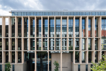 Banca Transilvania: Sunt 30 de ani de când creștem în România și de când vedem România crescând