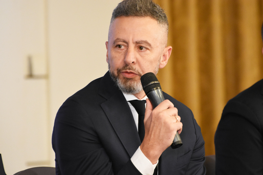 VIDEO Profit Financial.forum - Mihai Tecău, CEO Omniasig Vienna Insurance: Piața de asigurări, de 20 de ani, este de zece ori mai mică față de cea bancară; e nevoie de puțin spice