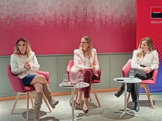 BRD și-a dublat numărul de utilizatori pe minut a aplicației digitale. Introduce înregistrarea integral online a clienților și valuta multiplă la carduri