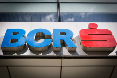 BCR, profit în creștere cu 20% la peste 3,3 miliarde de lei. Banca a eliberat un provizion uriaș, după un litigiu cu statul