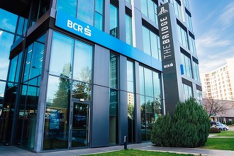 BCR, profit în scădere în primul trimestru