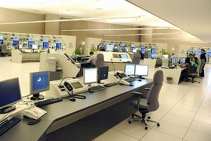 Despăgubire record pentru angajații ROMATSA: un controlor de trafic a încasat 1,2 mil. lei de la Astra pentru pierderea brevetului