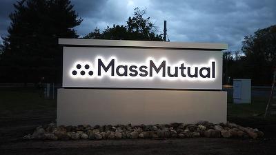 Americanii de la MassMutual intră pe piața din România cu două birouri și recrutează angajați