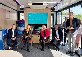 La un an de la inundațiile din Galați, BCR și Omniasig oferă 400 de polițe PAD gratuite locuitorilor din Pechea și educație financiară în asigurări
