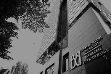 Tablou sumbru al bursei, zugrăvit de omul care a ajutat-o cel mai mult acum 3 ani. „Oare la mine, micul investitor, se gândește cineva?!”