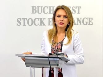 Într-un context de incertitudini la BVB, apar și primele plecări din rândul personalului, Un director lasă bursa după 7 ani