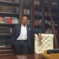 Fostul șef al Fiscului Sebastian Bodu atacă în instanță dividendele suplimentare pe care Transelectrica a fost obligată de Guvern să le plătească