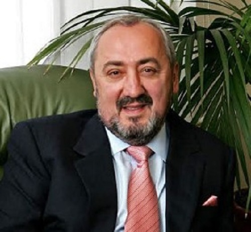 Alro Slatina, sub controlul miliardarului rus Vitali Machitski, a semnat un credit de 167 milioane dolari, pe 3 ani, cu un sindicat format din 8 bănci