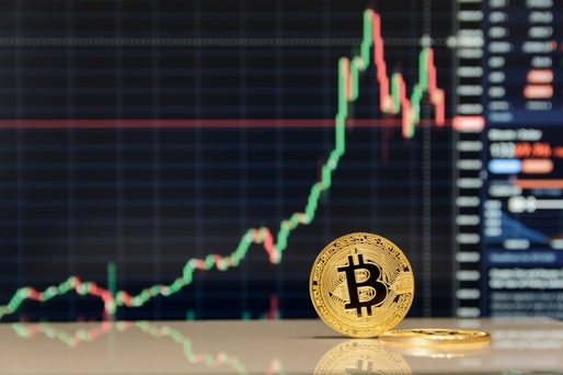 De ce se duce lumea spre Bitcoin în plină criză și cât de sigură e moneda digitală