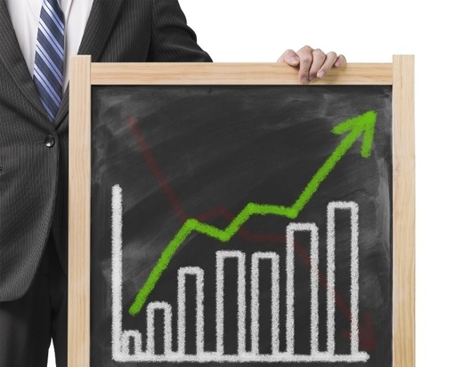 Indicele BET al bursei românești atinge un nou maxim post-criză. Creșteri de peste 3% peste acțiunile bancare și volume sporite, de aproape 25 milioane euro