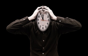 RETROSPECTIVĂ 2018 – Anul în care guvernanții au speriat bursa