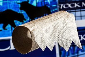 Banii din hârtie igienică, de 5 ori mai mulți decât de la bancă