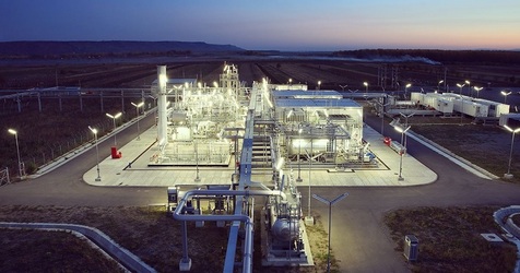 RETROSPECTIVĂ Povestea comorii de 8% din Petrom, cu potențial de profit de 130 milioane euro și care a dus Guvernul în fața procurorilor, obligat acum să vândă salariaților la prețul din urmă cu 15 ani