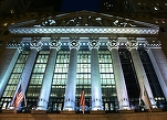Stare de urgență la New York, unde indicele Dow Jones al Bursei americane se prăbușește cu 10%. Cea mai mare scădere de la „Lunea Neagră”
