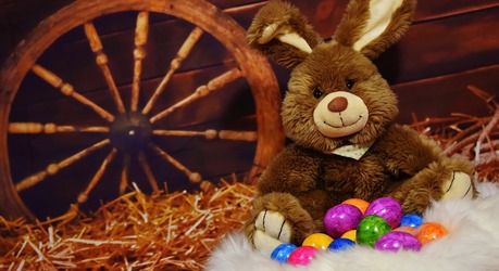 Investitorii - la ultima reașezare a „ouălor” în portofolii înainte de vacanța de Paști