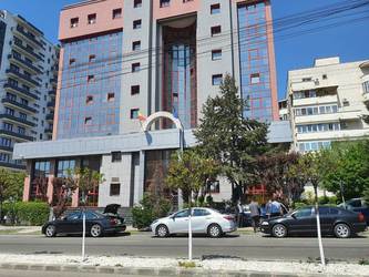 Acțiunile SIF Oltenia reintră la tranzacționare. ASF ia act de cele 2 AGA concurente, dar și de faptul că investitorii au fost informați asupra acestora. Competența legalității este a instanțelor de judecată