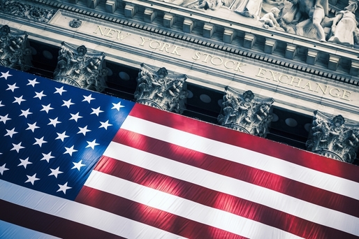 Indicele american S&P 500 urcă, pentru a patra ședință consecutiv, la un nou maxim istoric