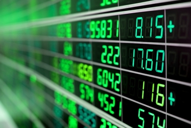 Sesiune „verde” la BVB. Investitorii manifestă prudență înaintea publicării rezultatelor la 9 luni