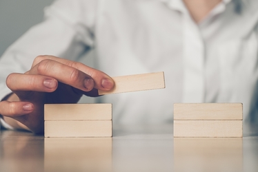 Bursa își reia creșterea. Tranzacții mai mari pe piața de obligațiuni decât pe segmentul acțiuni