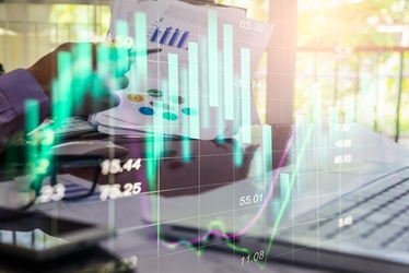 Acțiunile românești – în relativ impas. Volatilitatea din piețele financiare internaționale mărește interesul investitorilor pentru segmentul certificatelor