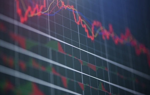 Bursa se retrage cu jumătate de procent. Replieri importante pentru acțiunile Băncii Transilvania și TeraPlast