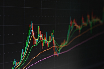 Bursa câștigă peste 1 procent. Tranzacții speciale de peste 10 milioane euro