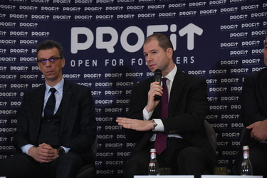 Profit Financial.forum – Bogdan Drăgoi, SIF1: Fondurile de pensii sterilizează lichiditatea de pe bursă. Direcția nu este una corectă!