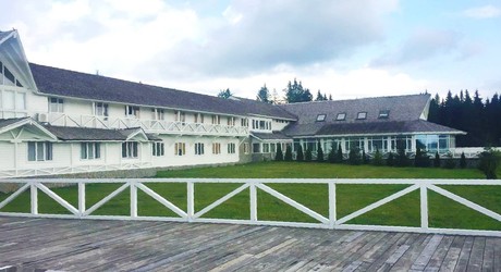 EXCLUSIV Adunarea Creditorilor de la Teleferic Prahova – convocată pentru a aproba înstrăinarea către Adrian Sârbu a unor active din Predeal a căror achiziție fusese anunțată de israelienii de la Hagag UPDATE Precizări Teleferic Prahova