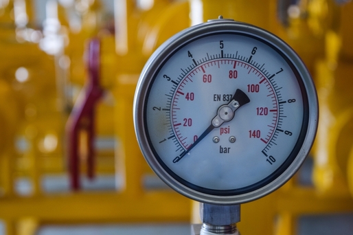 Acțiunile producătorilor de gaze naturale aduc bursa „pe roșu”