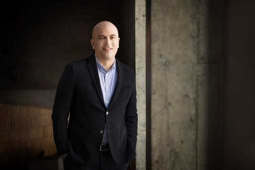 Companiile din Republica Moldova au, prin listarea la BVB, un avantaj de excepție, spune CEO-ul celei mai mari bănci de la Chișinău. 10 ani pierduți pentru sistemul bancar local