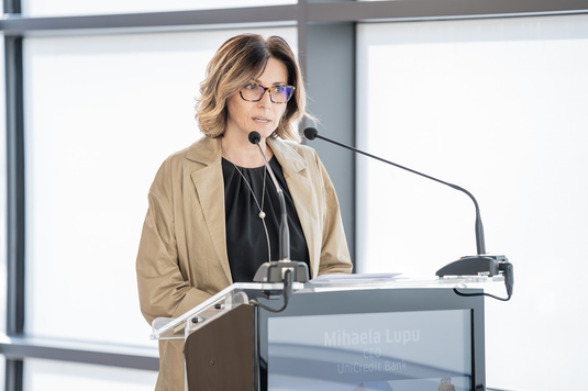 FOTO UniCredit devine broker la BVB. Vrea să ajungă pentru bursă un jucător cel puțin la fel de reprezentativ cât este pentru sistemul bancar CONFIRMARE