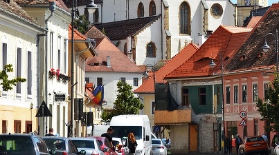 La BVB ajung instrumente financiare configurate la Zagreb. Oportunitatea momentului oferită de croați este... din România