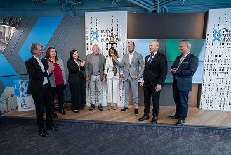 Acțiunile Cris-Tim cresc a 3-a zi consecutiv. Cererea este robustă. Nici măcar reprezentanții consorțiului de intermediere nu știu cât a fost nivelul real de suprasubscriere pe tranșa de retail