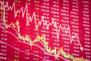 Roșu la bursă. Toate acțiunile din top 15 tranzacționare au închidere negativă. Transferuri de peste 10 milioane euro cu titluri OMV Petrom