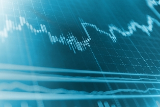 GRAFIC Bursa se întoarce pe maxime, câștigând un procent în ultima sesiune a săptămânii. Primele 5 acțiuni au concentrat 70% din activitatea de tranzacționare