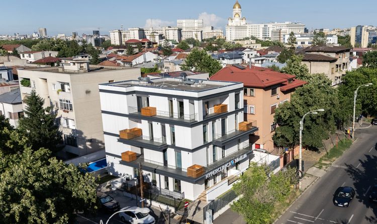 FOTO MedLife deschide o nouă hyperclinică în Capitală, investiție de peste 1 milion de euro