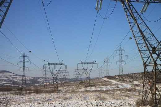 Furnizorii de energie cer ANRE urgentarea analizei și evitarea declarațiilor alarmiste