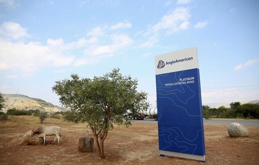 Grupul minier Anglo American, puternic afectat de criza prețurilor materiilor prime, a revenit pe profit în 2016