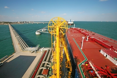 Cum arată “băieții deștepți” din China. La numai 39 de ani, un trader de petrol realizează venituri de 38 miliarde dolari