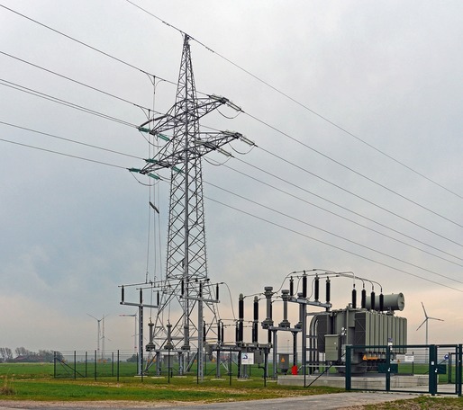 ANRE va înăspri licențierea furnizorilor de energie electrică, după ce traderi au reziliat în ianuarie contracte, majorând prețurile