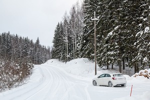 Peste optzeci de localități din Moldova sunt în continuare nealimentate cu electricitate din cauza vremii nefavorabile