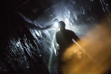 Dificultăți pe radarul lui Donald Trump. Producția de cărbune din SUA cade la minime record