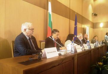 România contraatacă în meciul cu Ungaria pe gazele din Marea Neagră: "Toate țările implicate în BRUA trebuie să avanseze concomitent cu lucrările". Bucureștiul a început construcția, Budapesta de-abia a finalizat consultarea pieței