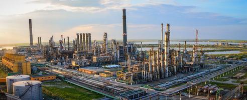 După eșecul tranzacției cu China Energy, KMGI anunță: nu am abandonat planul pentru majorarea participației la Rompetrol. Operațiunea - indicată până la finele anului viitor 