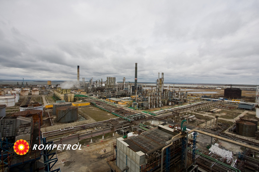 Raport Rompetrol: Rafinăria Petromidia a înregistrat anul trecut o creștere a emisiilor de oxid de azot la 514 tone