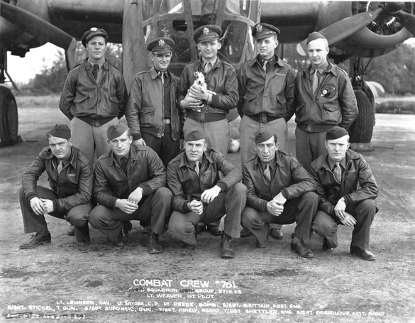 Echipajul bombardierului B-24 Liberator 