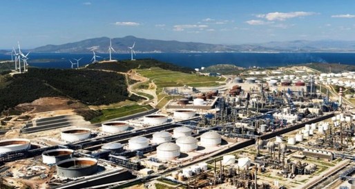 SOCAR vrea să vândă în România produse petroliere fabricate în Turcia, dar și gaze din Marea Caspică. Azerii vor și rețele proprii de distribuție