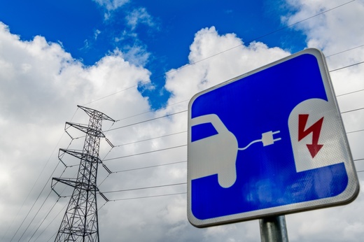 România și-a dublat importurile și și-a înjumătățit exporturile de electricitate, devenind importator net în primul trimestru al anului